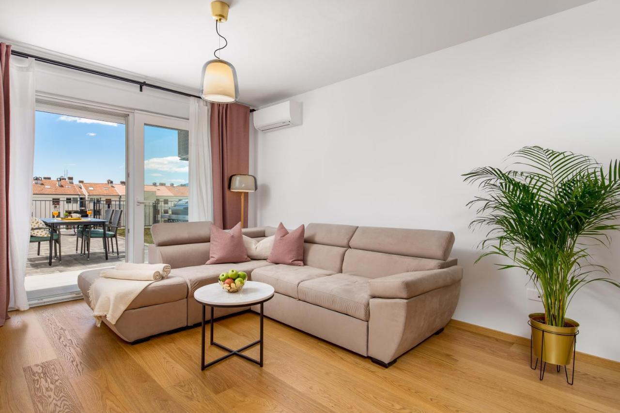 Seaview Apartment „Megan“ With Sunny Terrace Kastav Buitenkant foto