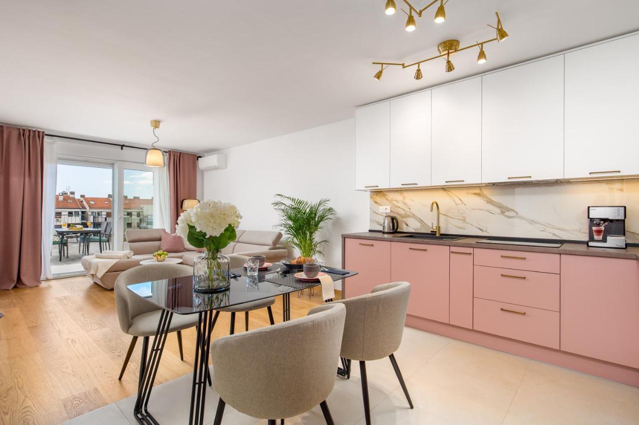 Seaview Apartment „Megan“ With Sunny Terrace Kastav Buitenkant foto